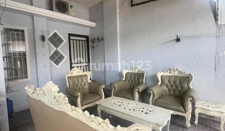 Dijual Rumah 2 lantai Siap Huni di Kompleks Lily, Panakkukang - Makassar 2