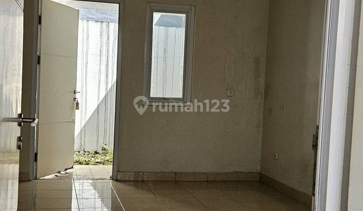Dijual Rumah Free Kanopi di Royal Spring - Makassar 2