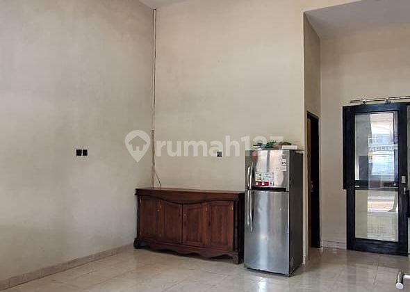Dijual Rumah Siap Huni Semi Furnish - Espana Tanjung Bunga 2