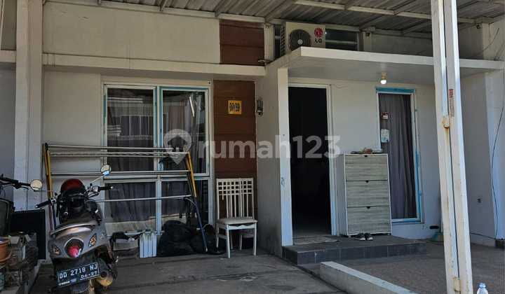 For Sale 1-Story House in Royal Spring Cluster Crystal Spring - Makassar For Sale 1-Story House in Royal Spring Cluster Crystal Spring - Makassar