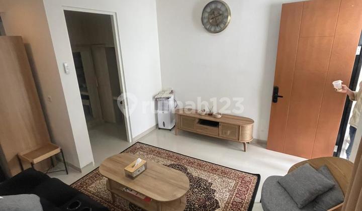 Disewakan Rumah Full Furnish 2 Lantai - Tanjung Bunga 2