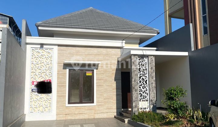 Dijual Rumah Mewah, Modern - Menteng Garden, Tanjung Bunga