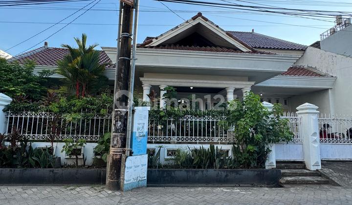 Dijual Rumah Mewah Semi Furnish di Jl. Nuri - Makassar Dijual Rumah Mewah Semi Furnish di Jl. Nuri - Makassar