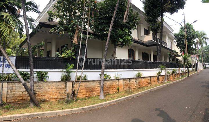 Classic And Classy House For Rent  2