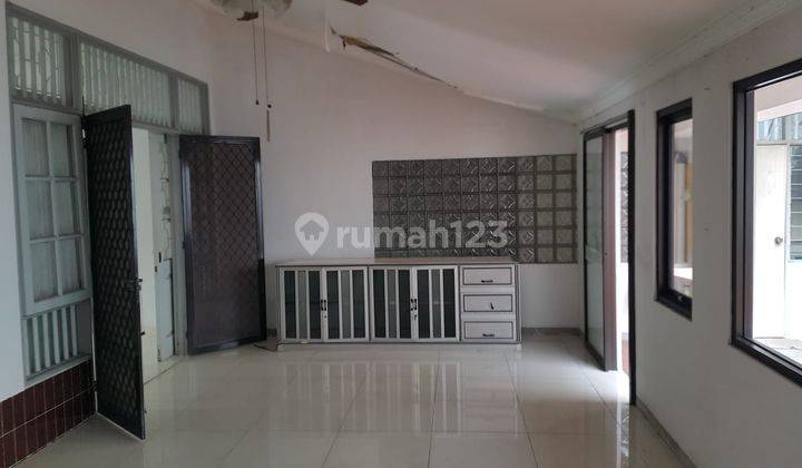 Rumah Luas Harga Murah Dekat Jalan Utama Kemang Pratama Bekasi 1