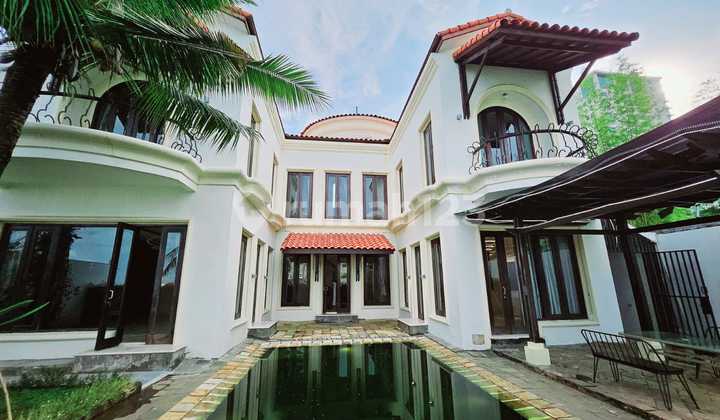 Rumah Mewah di Pantai Mutiara Jakarta bisa Parkir Yatch Pribadi