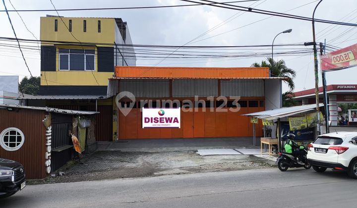 Disewakan Ruang Usaha rapi siap pakai di Jalan Utama Dr Ratna