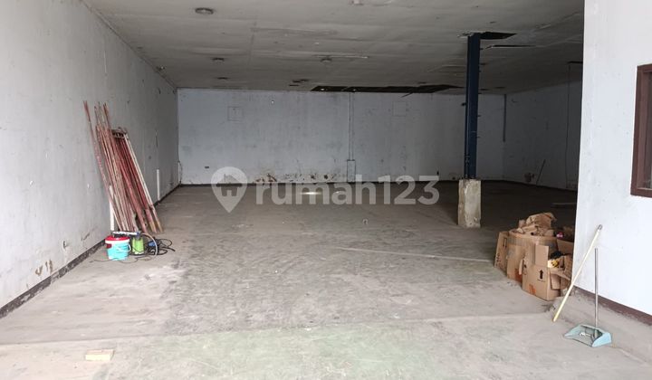 Disewakan Gudang di Pinggir Jalan Raya Jendral Sudirman Bekasi Selatan Disewakan Gudang di Pinggir Jalan Raya Jendral Sudirman Bekasi Selatan
