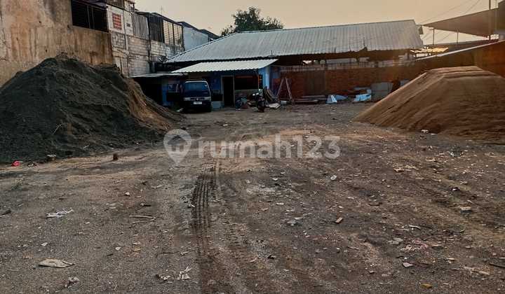 Land for Sale in a Strategic Location in Cipinang, East Jakarta Land for Sale in a Strategic Location in Cipinang, East Jakarta