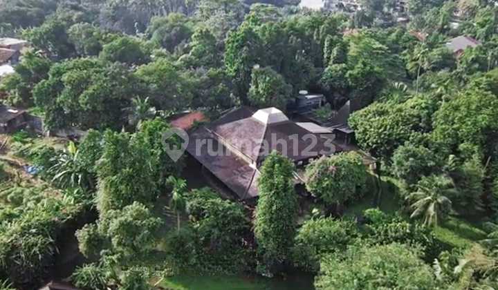 Dijual Tanah Ngantong dan bangunan di jl.Manggis Jagakarsa Jaksel