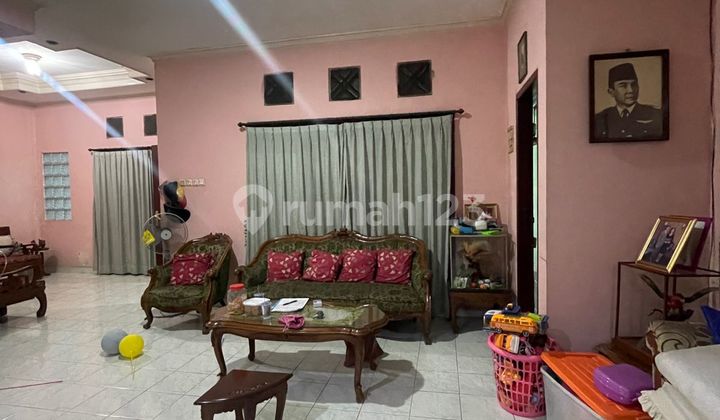 Dijual Murah Rumah Besar Cocok Dijadikan Kost-Kostan di Jakasetia Bekasi Dijual Murah Rumah Besar Cocok Dijadikan Kost-Kostan di Jakasetia Bekasi