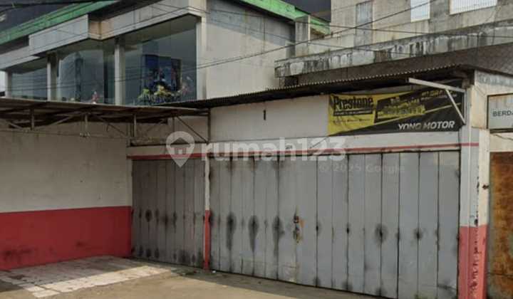 Disewakan Ruko 3 Lantai di pinggir Jalan Raya Siliwangi 2