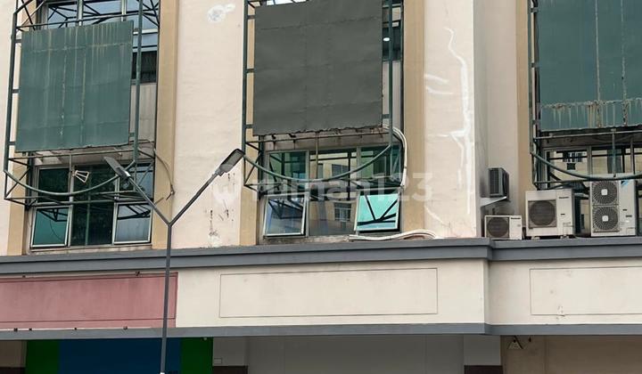 Ruko Mangga Dua, Jakarta Barat, Lift 1,5ton, siap pakai, traffice ramai Ruko Mangga Dua, Jakarta Barat, Lift 1,5ton, siap pakai, traffice ramai