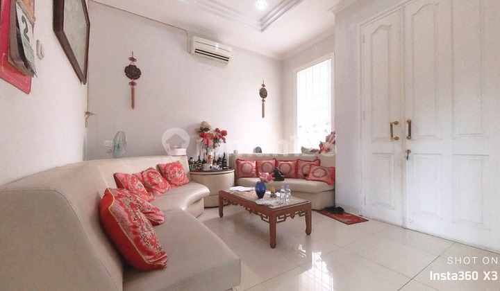 Rumah Mewah Pantai Indah Kapuk , Jakarta Utara, Shm , Bagus