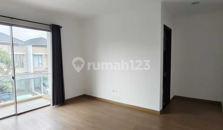 Rumah Symphony Golf.island., Siap Huni, Semi Furnish