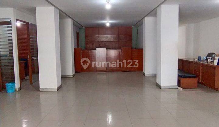 Gedung Kantor Sunter Jakarta Utara, Siap Pakai, SHM Semi Furnish. 2