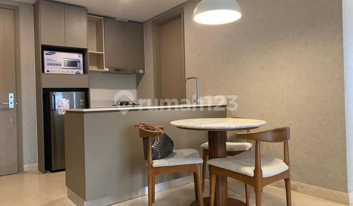Gold Coast Apartment 2BR, Luxuriously Furnished Ready to Occupy, Interior Gold Coast Apartment 2BR, Luxuriously Furnished Ready to Occupy, Interior
