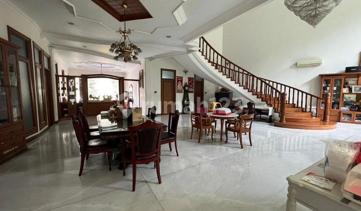 Rumah Pantai Mutiara, Marmer, KT 5 + ruang serba guna, hdp utara.