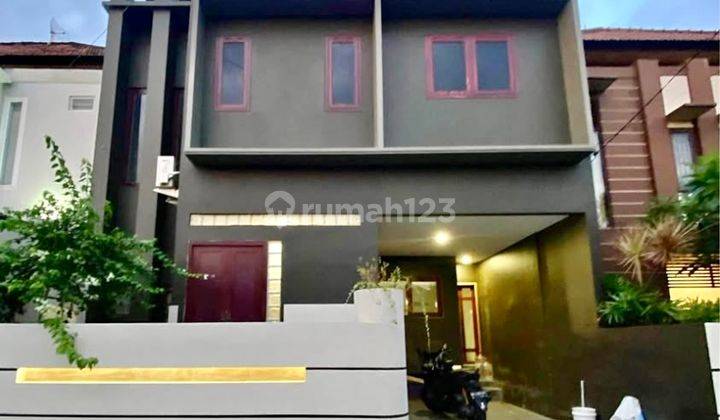 Rumah Minimalis Rasa Baru 2 Lantai Di Renon 1