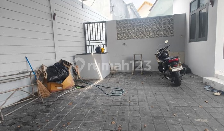 Second-Hand House in Lower Jimbaran 2