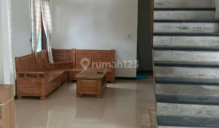 Rumah Second Konsep Semi Villa With Pool Di Renon 2