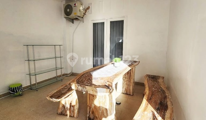 Villa Second Ready to Live In Fully Furnished Best Price