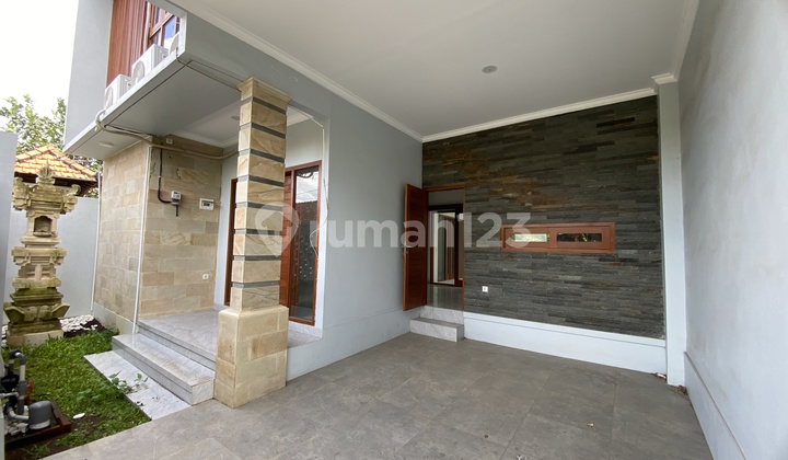 Harga Terbaik Rumah Semi Villa 2 Lantai Siap Huni Di Sanur Pusat