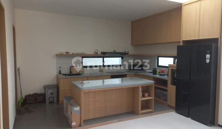 Villa Santorini Fully Furnished Ready to Live Near Sanur Beach Villa Santorini Fully Furnished Ready to Live Near Sanur Beach