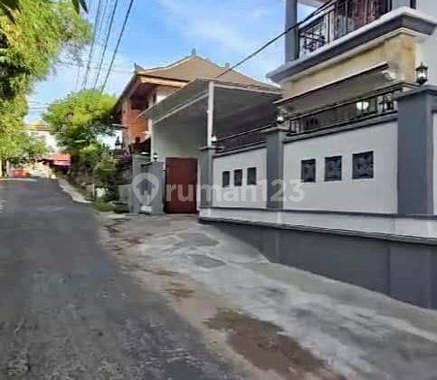 Rumah Second 2 Lantai Cocok Untuk Keluarga Besar Dgn 4 Kamar 2