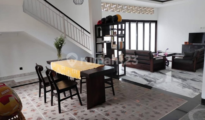 Rumah Semi Villa With Swimming Pool Siap Huni di Ubud 1