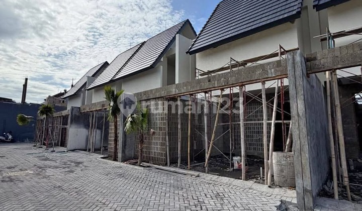 Semi Villa House Ready to Occupied Easy Access Near Kerobokan and Canggu