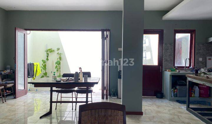 Rumah Minimalis Rasa Baru 2 Lantai Di Renon 1