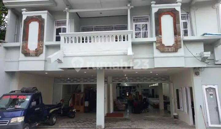 Ruko Strategis di Mainroad Daerah Sunsetroad Dekat Pantai Kuta Ruko Strategis di Mainroad Daerah Sunsetroad Dekat Pantai Kuta