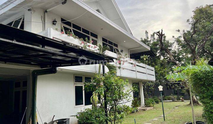 Rumah Jln Daksinapati Di Area Kampus Universitas Negri Jakarta Rawamangun Jakarta Timur