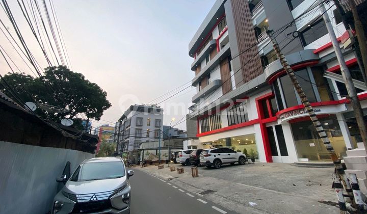 Bawah NJOP 3.558 M, Kebon Kacang 1 Area Metro Tanah Abang dan M H Thamrin. Eks Kos. Dapat Dibangun Penginapan atau Kos Eksklusif