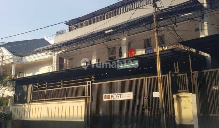 Rumah kos karyawan 3.5 lt kondisi penuh. Dekat dgn pusat bisnis & mal 1