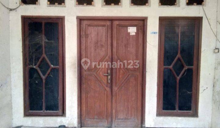 Rumah 2 lt di jl Kebon Jahe. Dekat Pusat Bisnis Jakarta Pusat 2