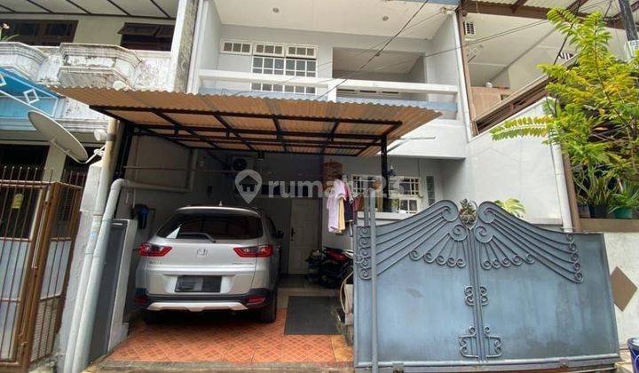 Rumah 2 Lt Nyaman Di Tomang Dlm Kompleks. Harga bagus. Dekat Pusat Bisnis & Mall