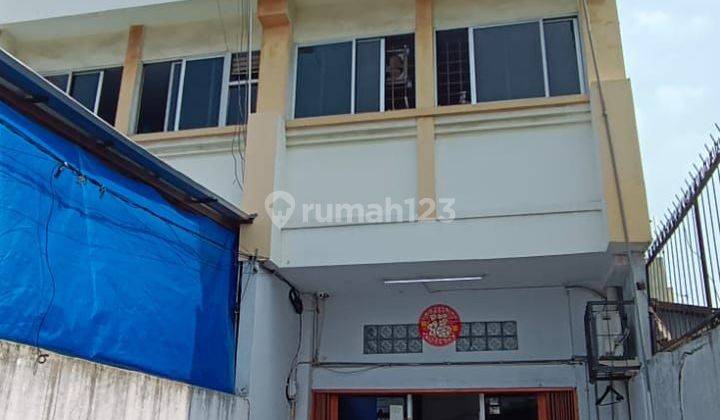 Rumah 4.5 lantai area bisnis tengah Kota 1