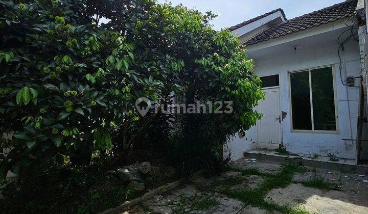 Deskripsi:dijual Cepatluas Tanah 159m2650jt Nego Sampai Jaditanah Luas, Posisi Melebar Kebelakang (kantong), Cocok Untuk Dibangun Ulang Rumah Impian.sangat Murah, Harga Dibawah Harga Pasar (hanya Hitu 2