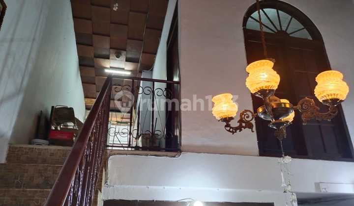 For sale. 3-bedroom house in Pademangan.