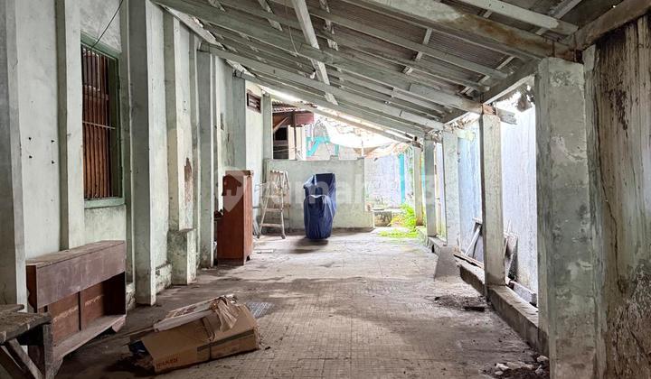 Old House Land For Sale Cikini 2