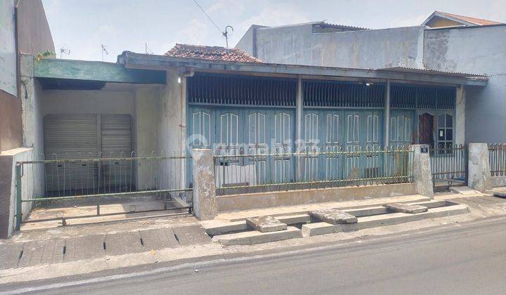 Rumah Lama Hitung Tanah, Jalan Raya,Tengah Kota, Ramai Strategis  1