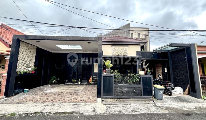 Rumah 2 Lantai Bagus di Ngesrep Barat, Srondol, Siap Pakai 1