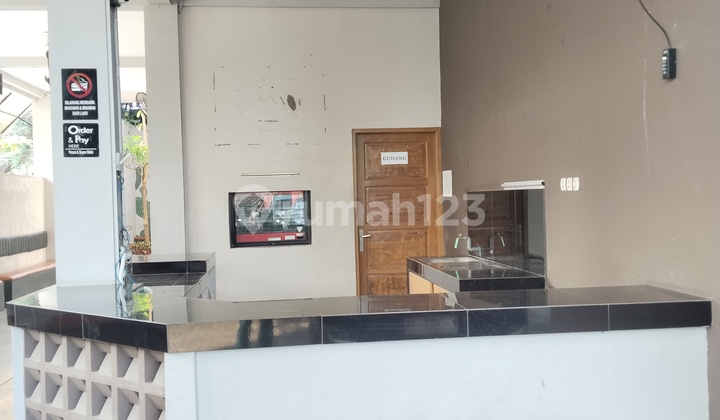 Commercial Space for Restaurant/Cafe/Coffee Shop in the City Center 1