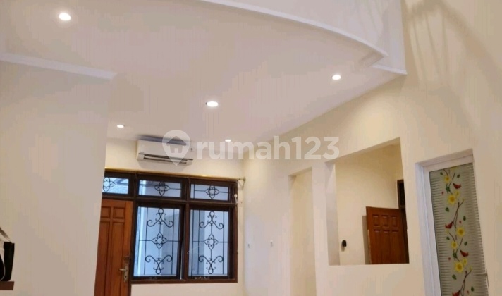 Rumah Semarang Indah, Siap Huni, Jalan Tinggi Lebar 2