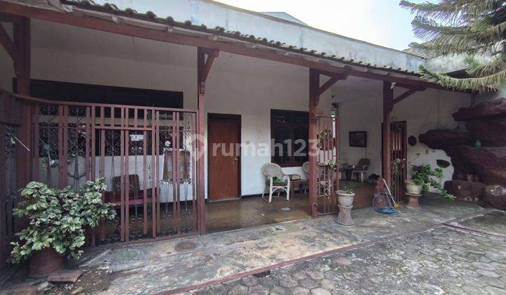 Rumah di Jl. Sompok lama hadap Selatan Peterongan tengah kota 1