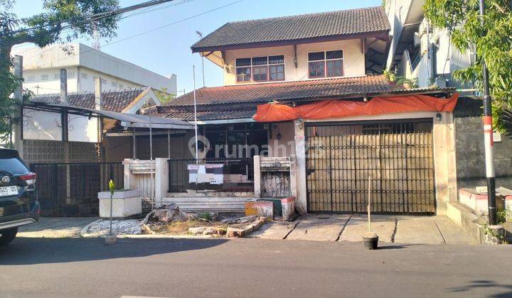 Rumah di Jl. Erlangga raya SHM hadap Selatan dekat UNDIP bawah 1