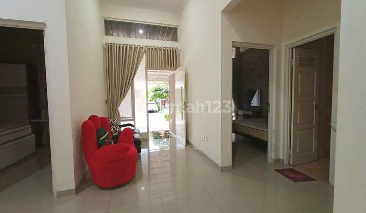 Rumah di Cluster Alamanda, Graha Padma, bagus full furnished 2