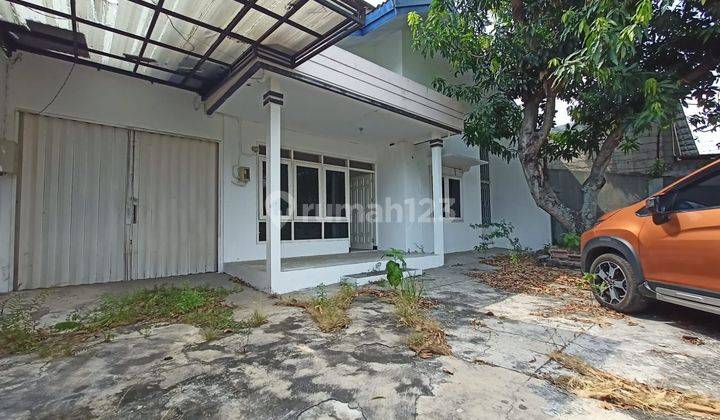 Rumah lama di Pandean Lamper, Semarang Selatan, hadap Tenggara 2